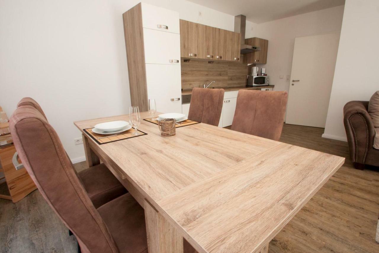 50224... Apartment Carolinensiel Bagian luar foto